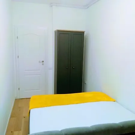 Apartment Oxford-campus Sat Vacanta *